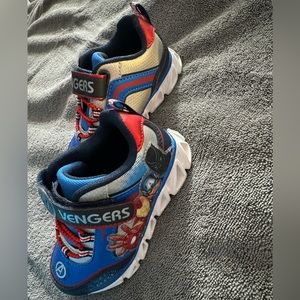 Marvel Avengers Light Up Shoes Toddler Size 9